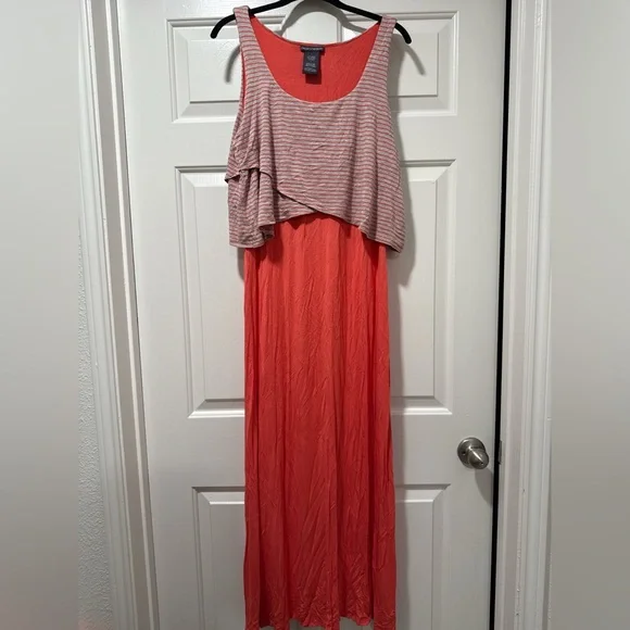 white christmas dresses Susan Coral Maxi Dress – This is Unfolded